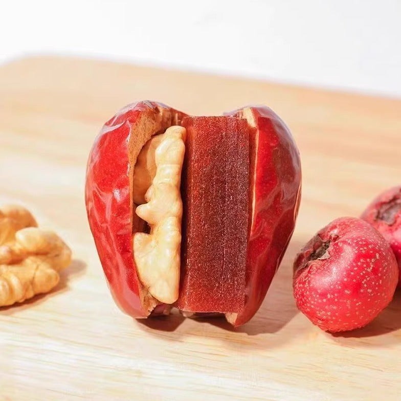 🥑🥑Say goodbye to high-calorie guilt! 🌽 Satisfy your taste buds with our fiber-rich Jujube with Hawthorn and Walnut Hug Dried Fruit!-XA