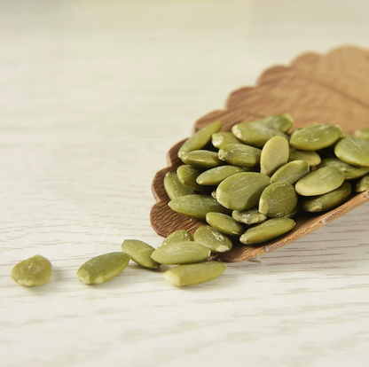 💯🥇Crush cravings without the guilt! 🥇🌿Enjoy every bite of our all-natural Pumpkin Seed Kernels-ABB8